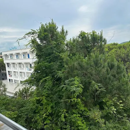 Apartment Top Floor Fafa Premium With Elevator Golem (Tirana)